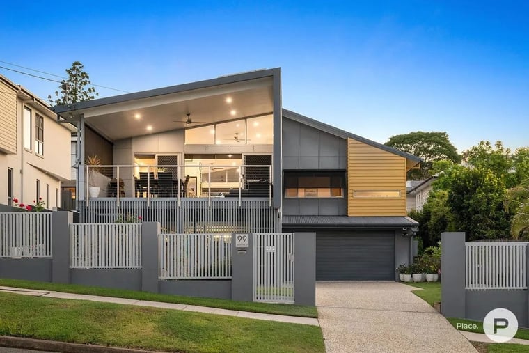 House, Camp Hill, $2,090,000